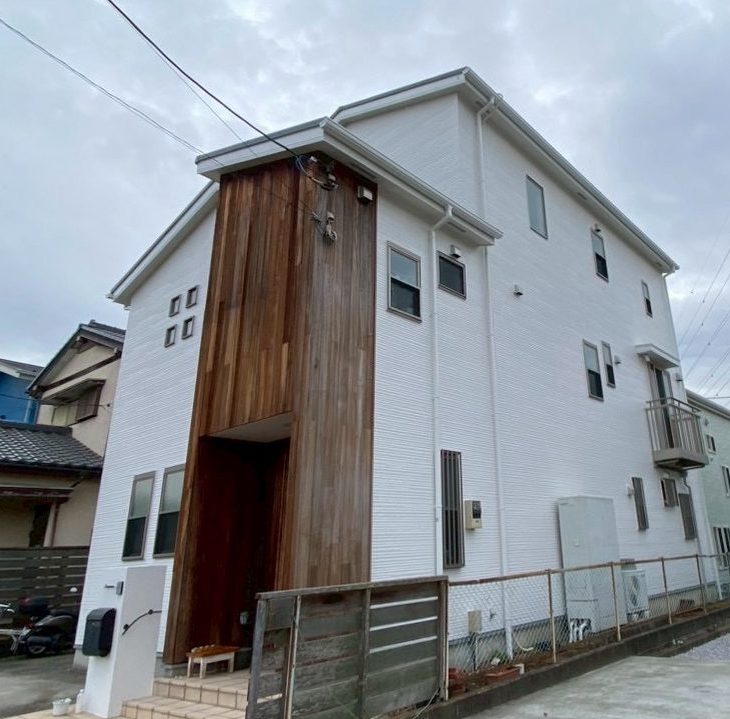 茅ケ崎市香川｜外壁塗装・屋根カバー｜ディプロマットスター施工